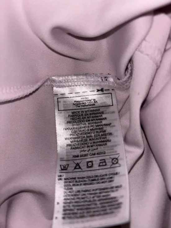 Adidas top - Picture 3 of 6